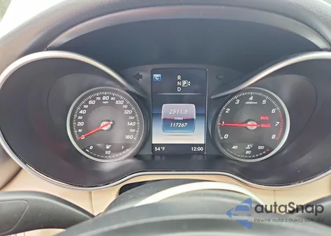 2015 Mercedes-Benz C 300 4Matic из США, поврежденный, VIN 55SWF4KB5FU095047